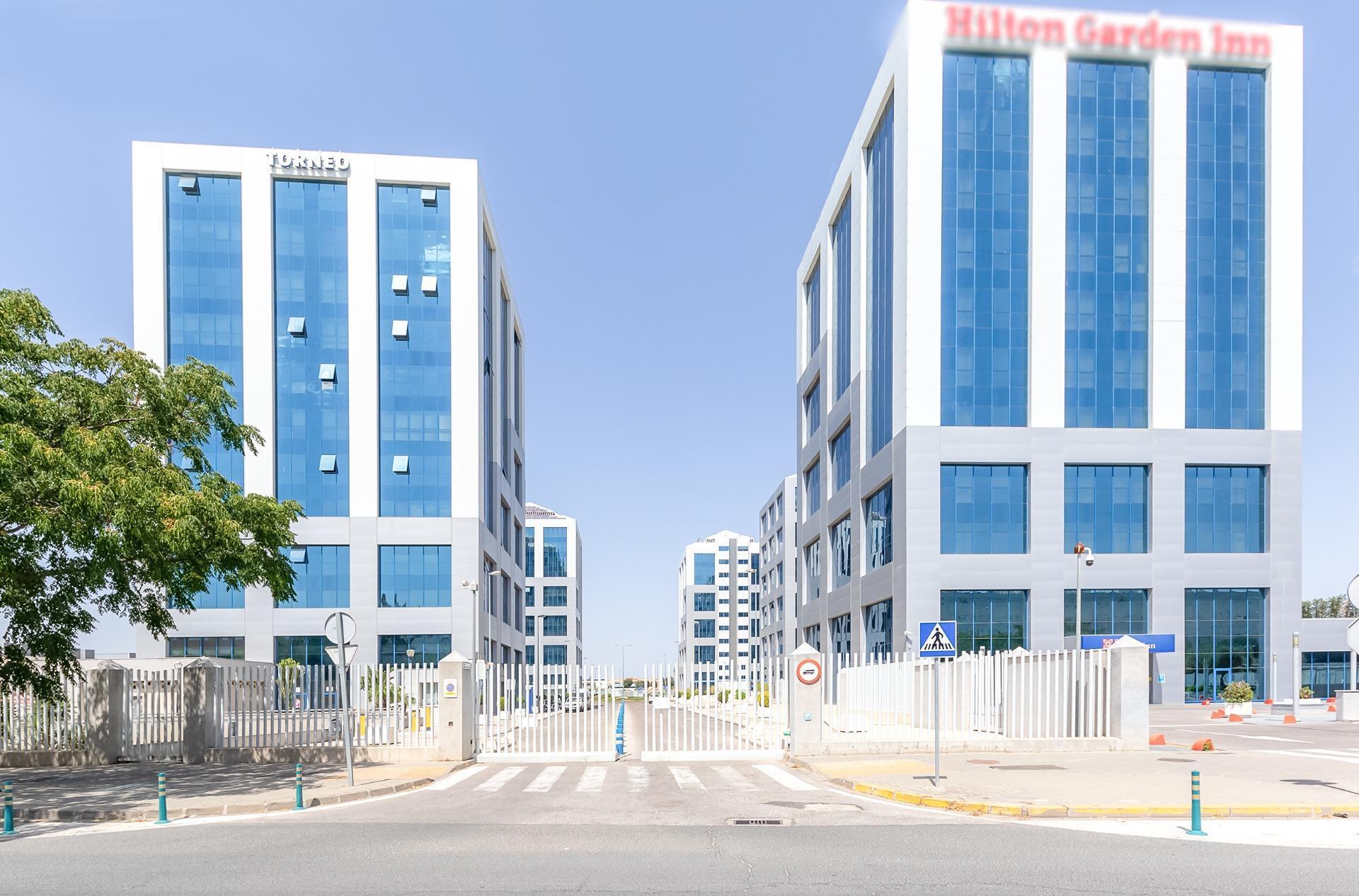 Office in Seville, Sevilla for sale Building Photo- Image 1 of 15