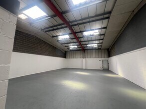 Moorhouse Av, Leeds to rent Interior Photo- Image 2 of 3