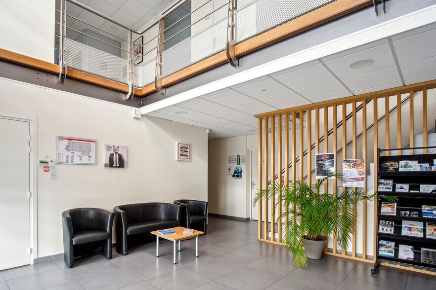 19 Avenue De L'Epinette, Meaux to rent - Building Photo - Image 3 of 12