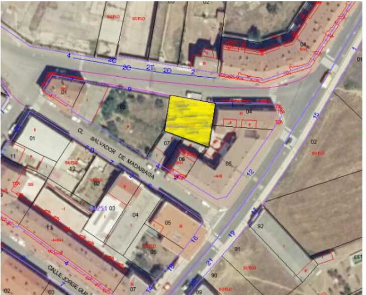 Calle Salvador Madariaga, Villaquilambre, León for sale - Floor Plan - Image 3 of 12