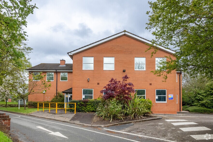 120 Newport Rd, Stafford to rent - Building Photo - Image 2 of 2