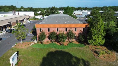 6713 Netherlands Dr, Wilmington, NC for rent Building Photo- Image 1 of 14