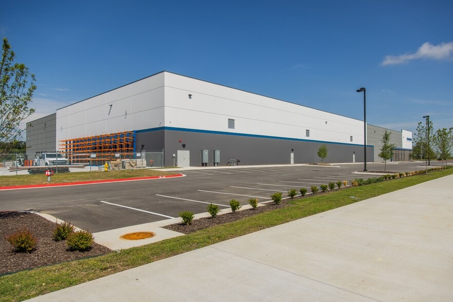 Oakwood & Dixieland Rd, Lowell, AR to rent - Building Photo - Image 3 of 14