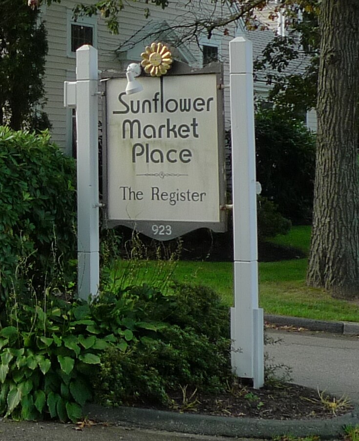 923 Route 6A, Yarmouth Port, MA to rent Building Photo- Image 1 of 15