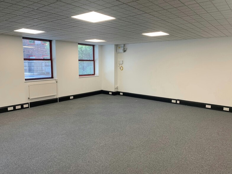 Bedford Rd, Petersfield to rent - Interior Photo - Image 3 of 6