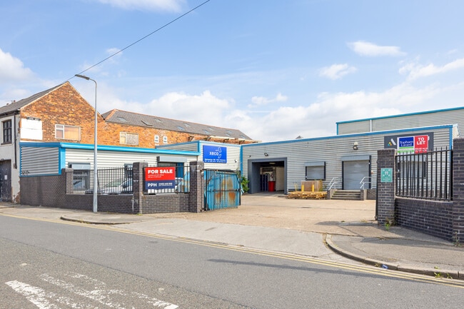 More details for 10-14 Ropery St, Hull - Industrial to Rent