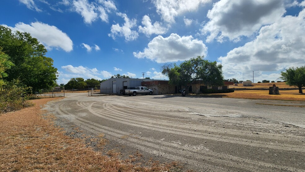 16200 Yellow Sage St, Pflugerville, TX for rent - Building Photo - Image 1 of 4