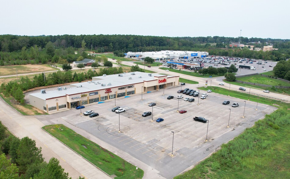 639-677 Hurst St, Center, TX for sale - Primary Photo - Image 1 of 1