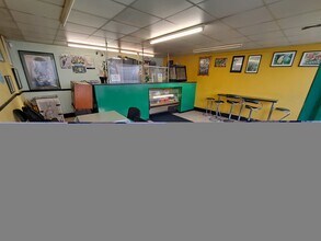 38 The Broadway, Bedford to rent Interior Photo- Image 2 of 2