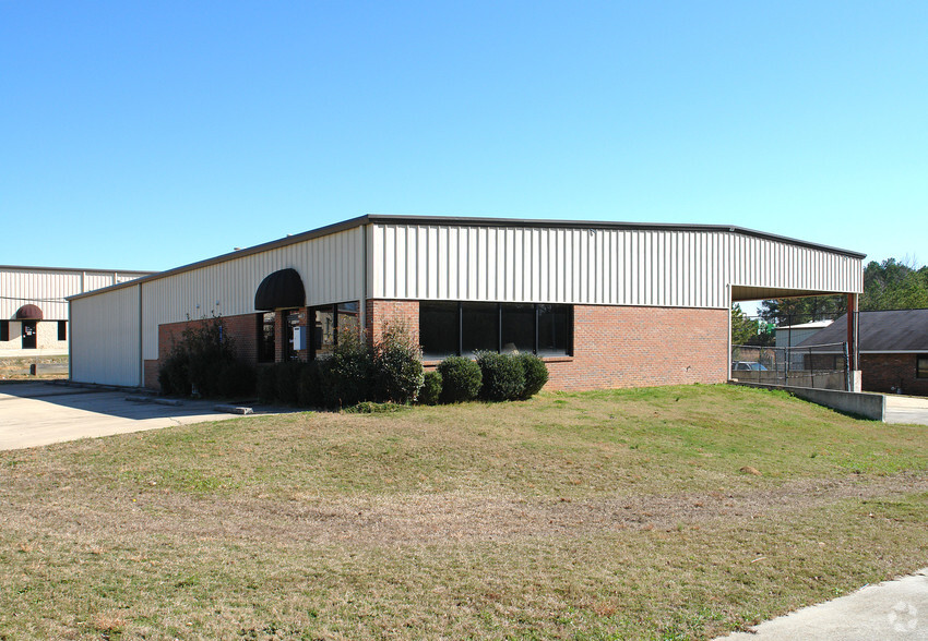 6080 Coca Cola Blvd, Columbus, GA for rent - Building Photo - Image 1 of 13