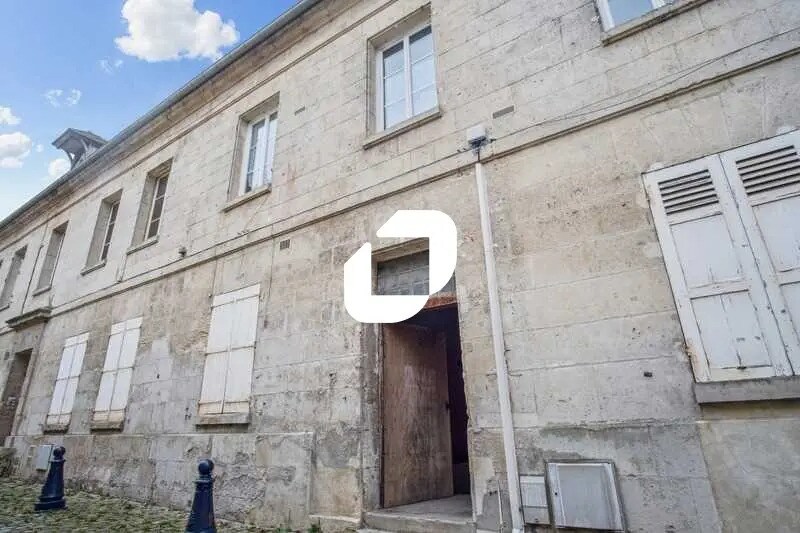 Retail in Crépy-en-Valois for sale Building Photo- Image 1 of 15