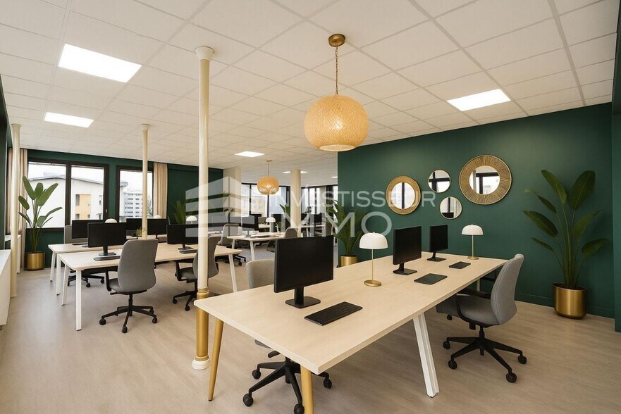 Office in Bonneuil Sur Marne to rent - Interior Photo - Image 1 of 5