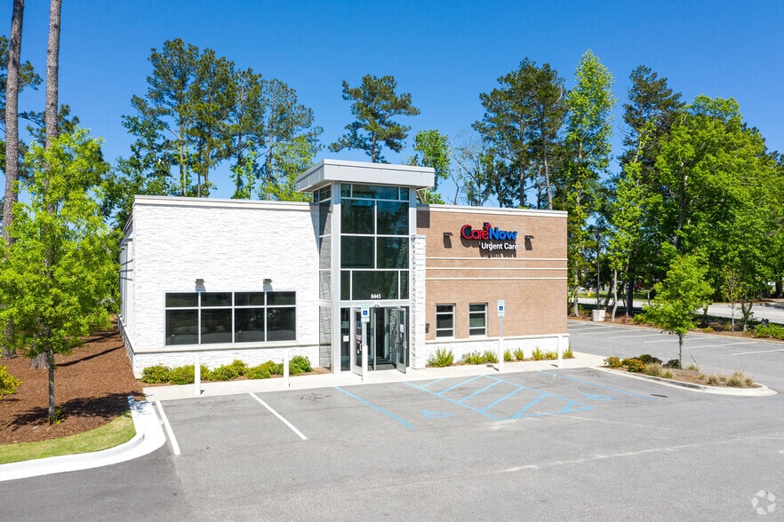 8445 Dorchester Rd, North Charleston, SC for sale - Building Photo - Image 2 of 3