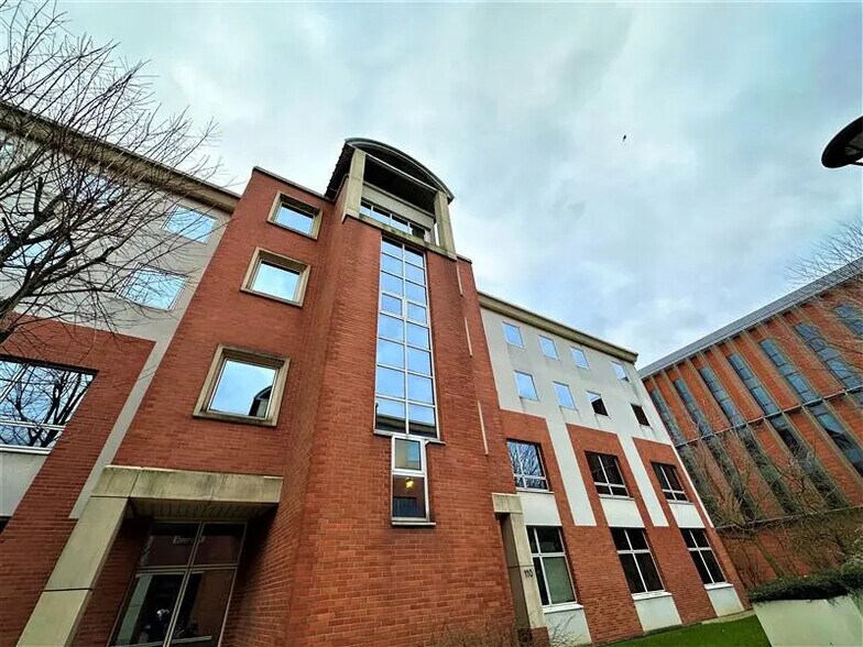 Office in Chevilly-Larue to rent - Building Photo - Image 1 of 5