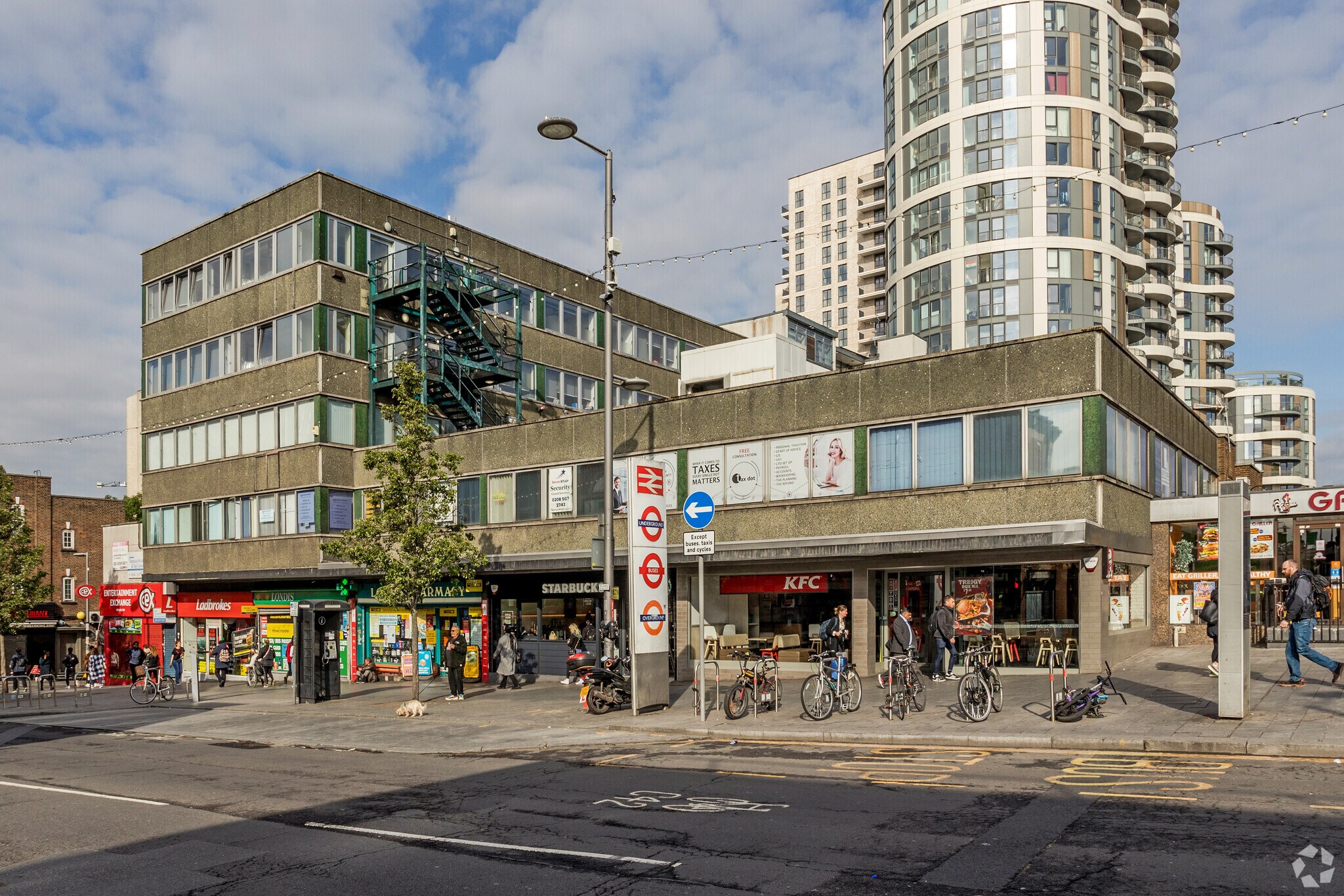 Cambridge Rd, Barking for sale Primary Photo- Image 1 of 1