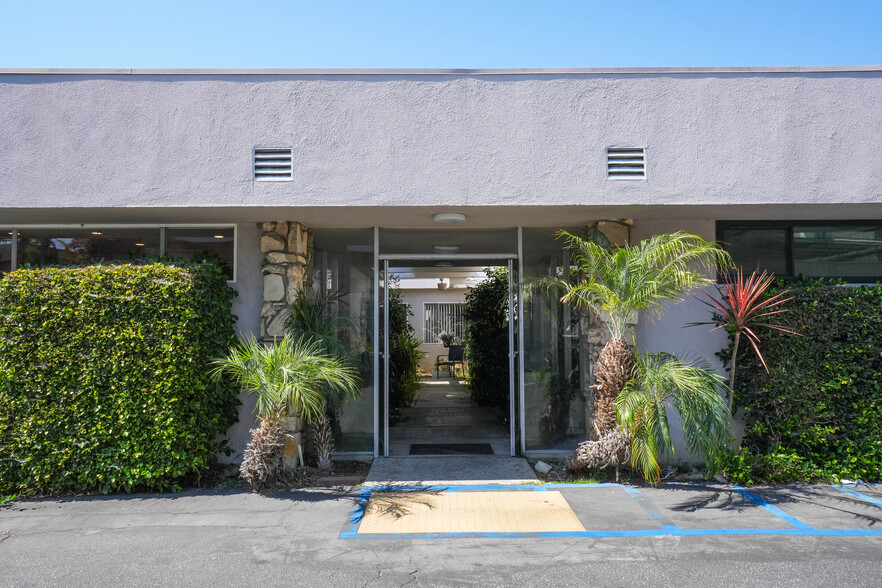 3490 Linden Ave, Long Beach, CA for sale - Building Photo - Image 3 of 19