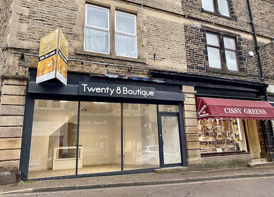 28 Deardengate, Rossendale for sale Building Photo- Image 1 of 1