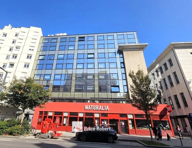 31 Cours Emile Zola, Villeurbanne for sale - Building Photo - Image 1 of 11