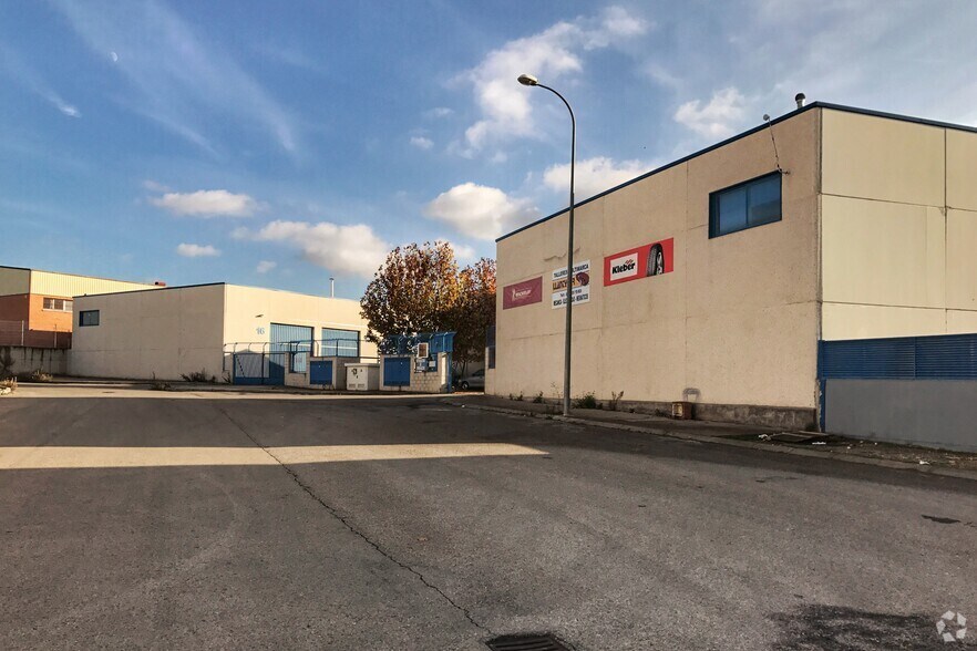 Calle Roma, 9, Torres de la Alameda, Madrid for sale - Building Photo - Image 3 of 3