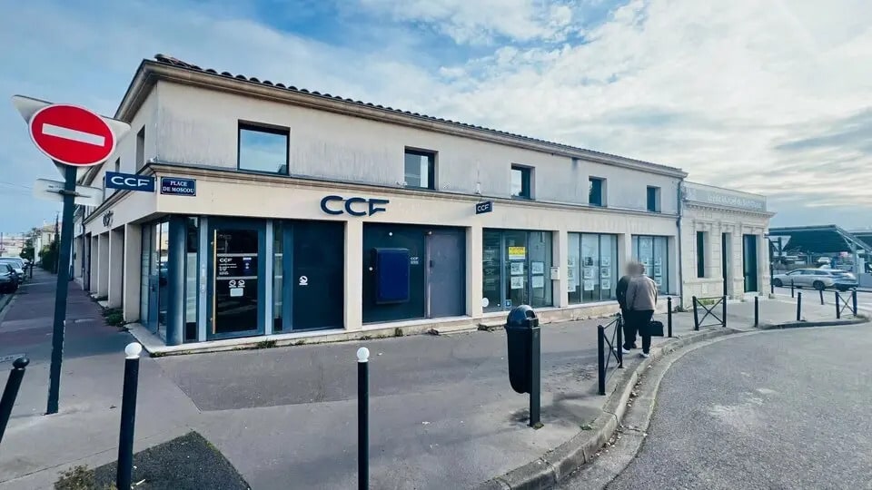 Location Commerce 168 m² - Photo 1