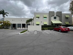 8299 NW 30th Ter, Doral, FL for rent Building Photo- Image 1 of 13