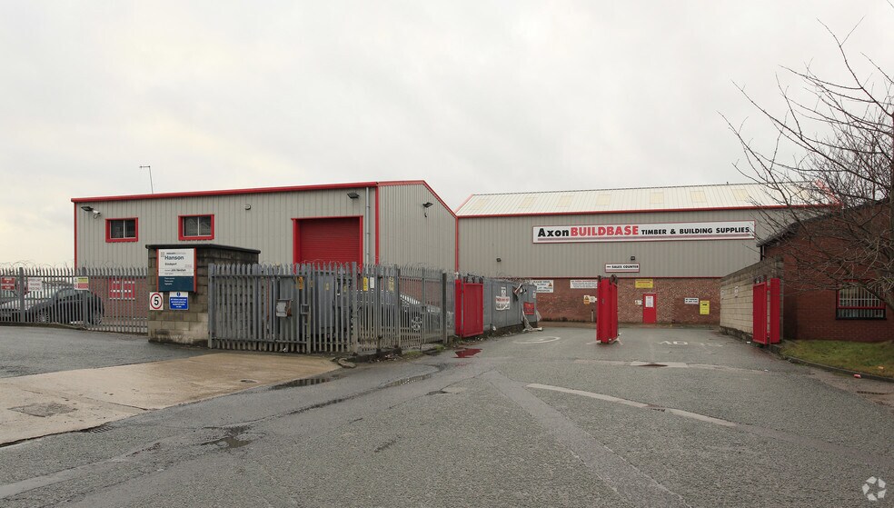 Bird Hall Ln, Stockport for sale - Primary Photo - Image 1 of 1