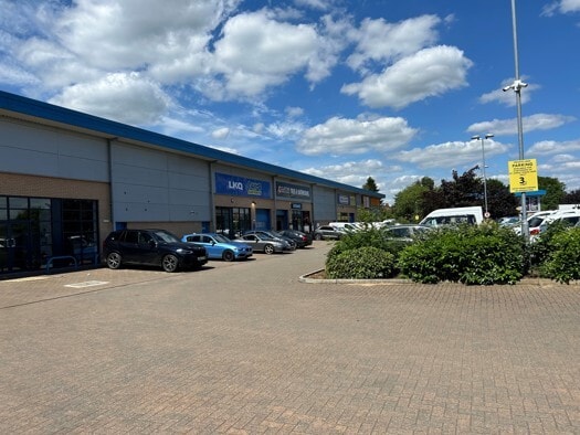 St. James Mill Rd, Northampton to rent - Building Photo - Image 3 of 6