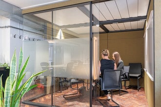 1 Richmond Mews, London to rent Interior Photo- Image 1 of 7