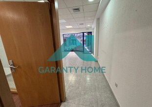 Retail in Cáceres, Cáceres to rent Interior Photo- Image 2 of 6