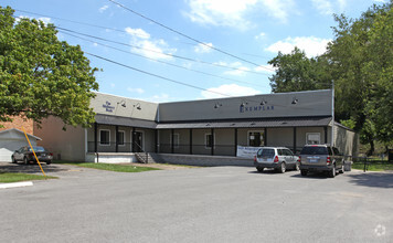 153 W Main St, Bridgeport, WV for sale Primary Photo- Image 1 of 1