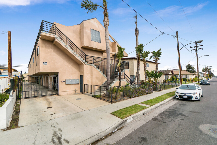 4335 W Rosecrans Ave, Hawthorne, CA for sale - Building Photo - Image 1 of 1