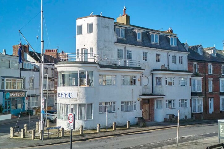 1 Windsor Crescent, Bridlington for sale - Building Photo - Image 3 of 9