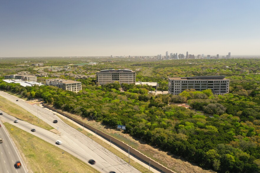 2600 Via Fortuna, Austin, TX to rent - Building Photo - Image 1 of 57