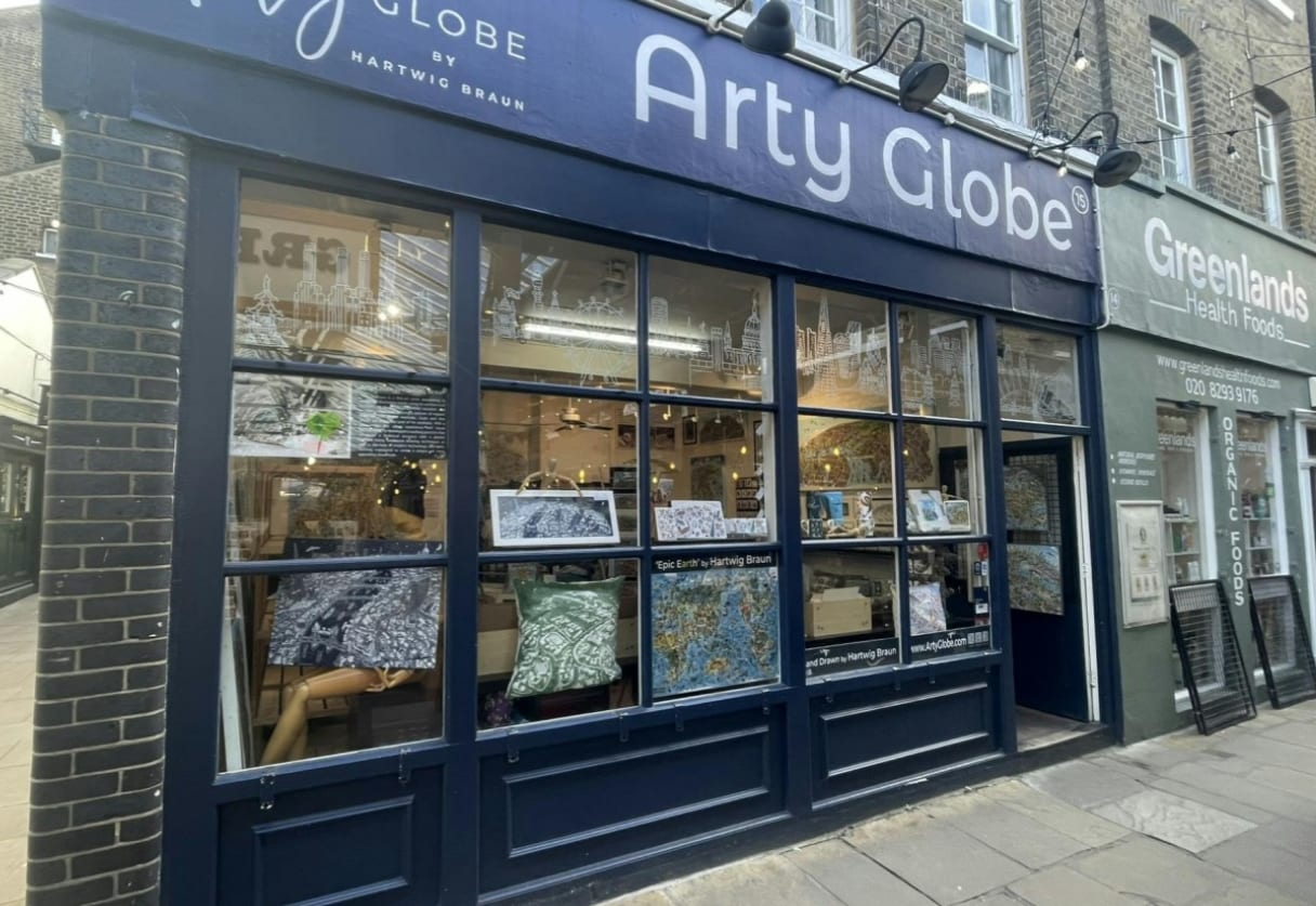 Greenwich Market, London to rent Primary Photo- Image 1 of 3