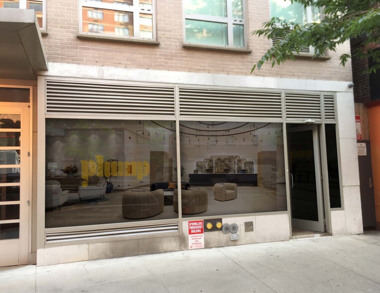 224 W 18th St, New York, NY for rent - Building Photo - Image 1 of 8