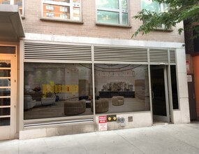 224 W 18th St, New York, NY for rent Building Photo- Image 1 of 9