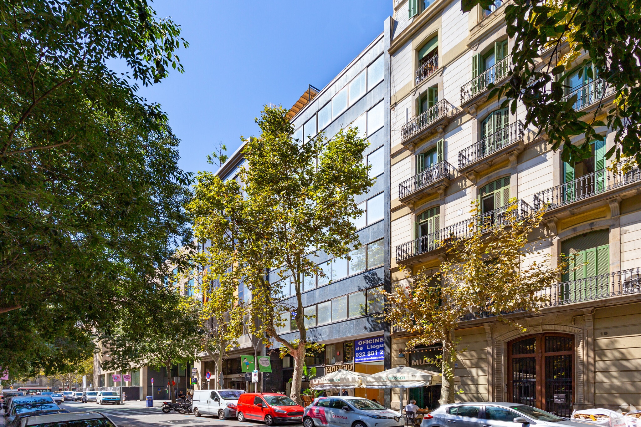 Office in Barcelona, Barcelona to rent Building Photo- Image 1 of 4