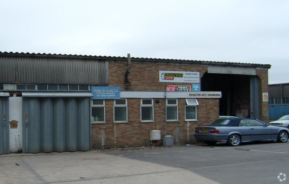 Hazel Rd, Southampton for sale - Primary Photo - Image 1 of 1