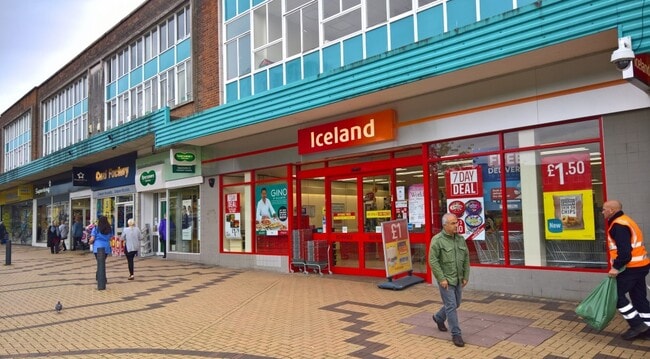 More details for 16 Kirk Gate, Shipley - Retail to Rent