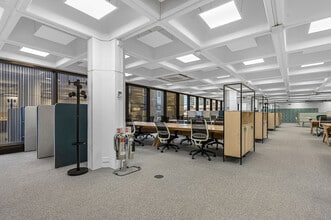 91 Brick Ln, London to rent Interior Photo- Image 1 of 42