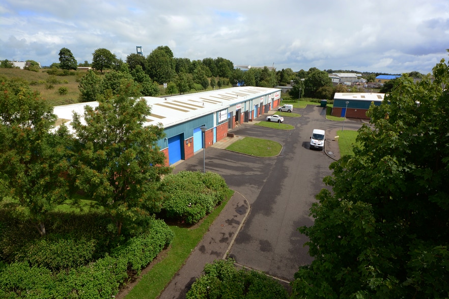 Muirhead Park, Kirkcaldy to rent - Primary Photo - Image 1 of 9