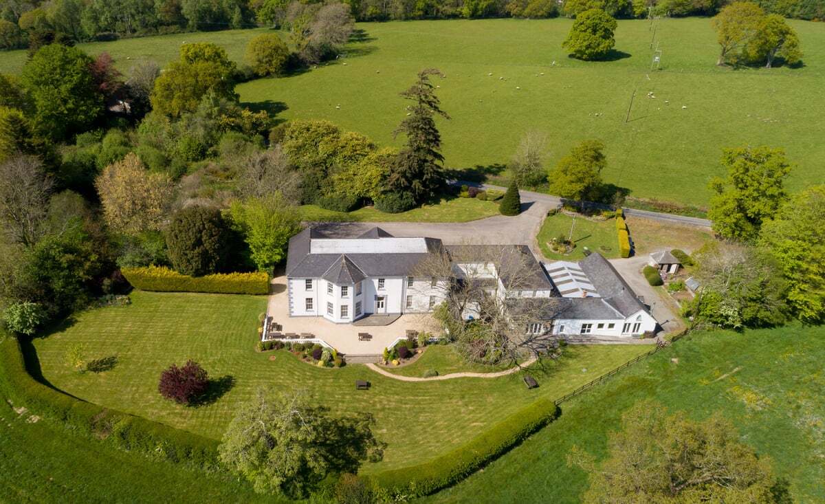 Ciliau Aeron, Lampeter for sale Primary Photo- Image 1 of 1