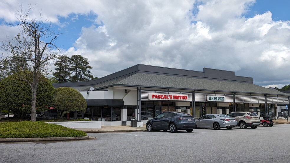 310-380 Commerce Dr, Peachtree City, GA for rent - Building Photo - Image 3 of 10