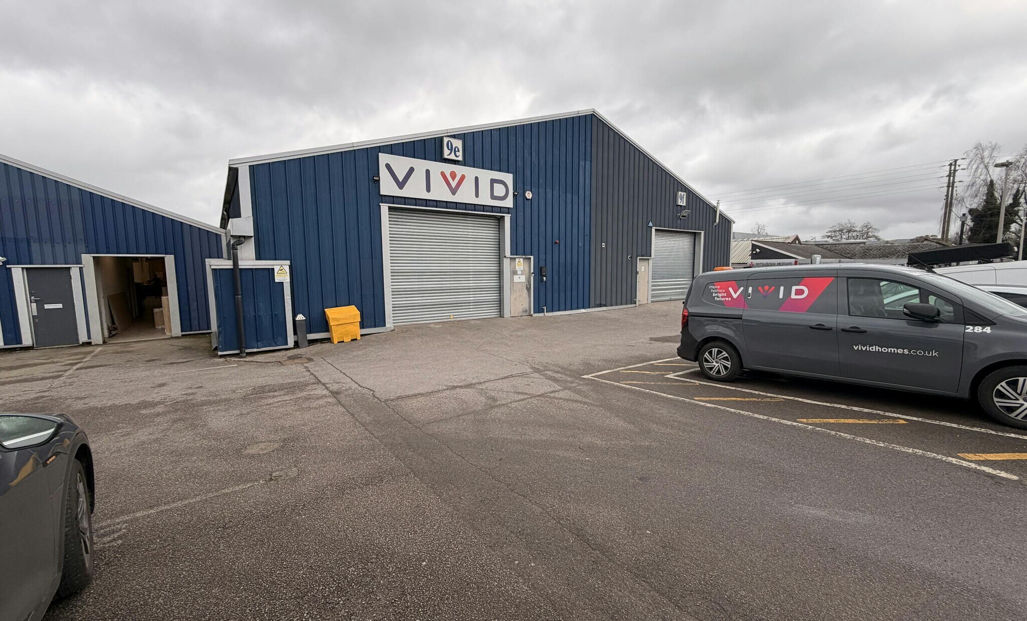 Monkton Park, Farnham to rent Building Photo- Image 1 of 3