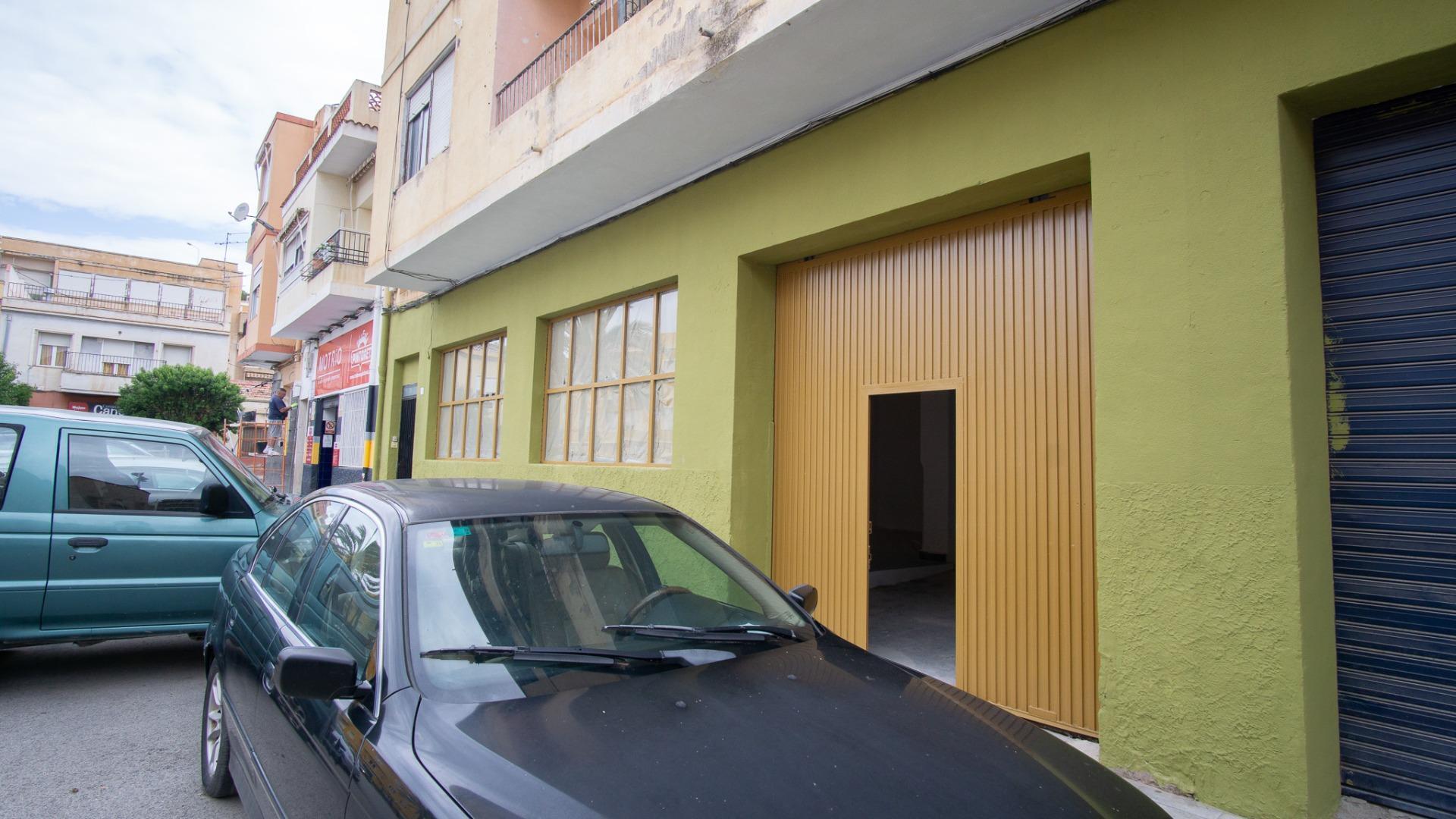 Industrial in Elda, Alicante to rent Building Photo- Image 1 of 10