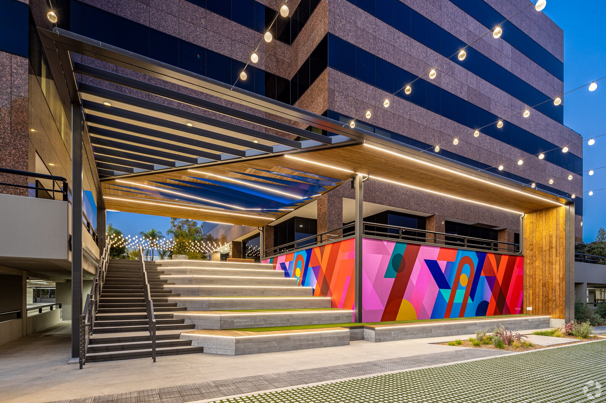 3070 Bristol St, Costa Mesa, CA to rent Building Photo- Image 1 of 41