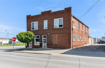 192-194 Burgar St, Welland, ON for sale Primary Photo- Image 1 of 6