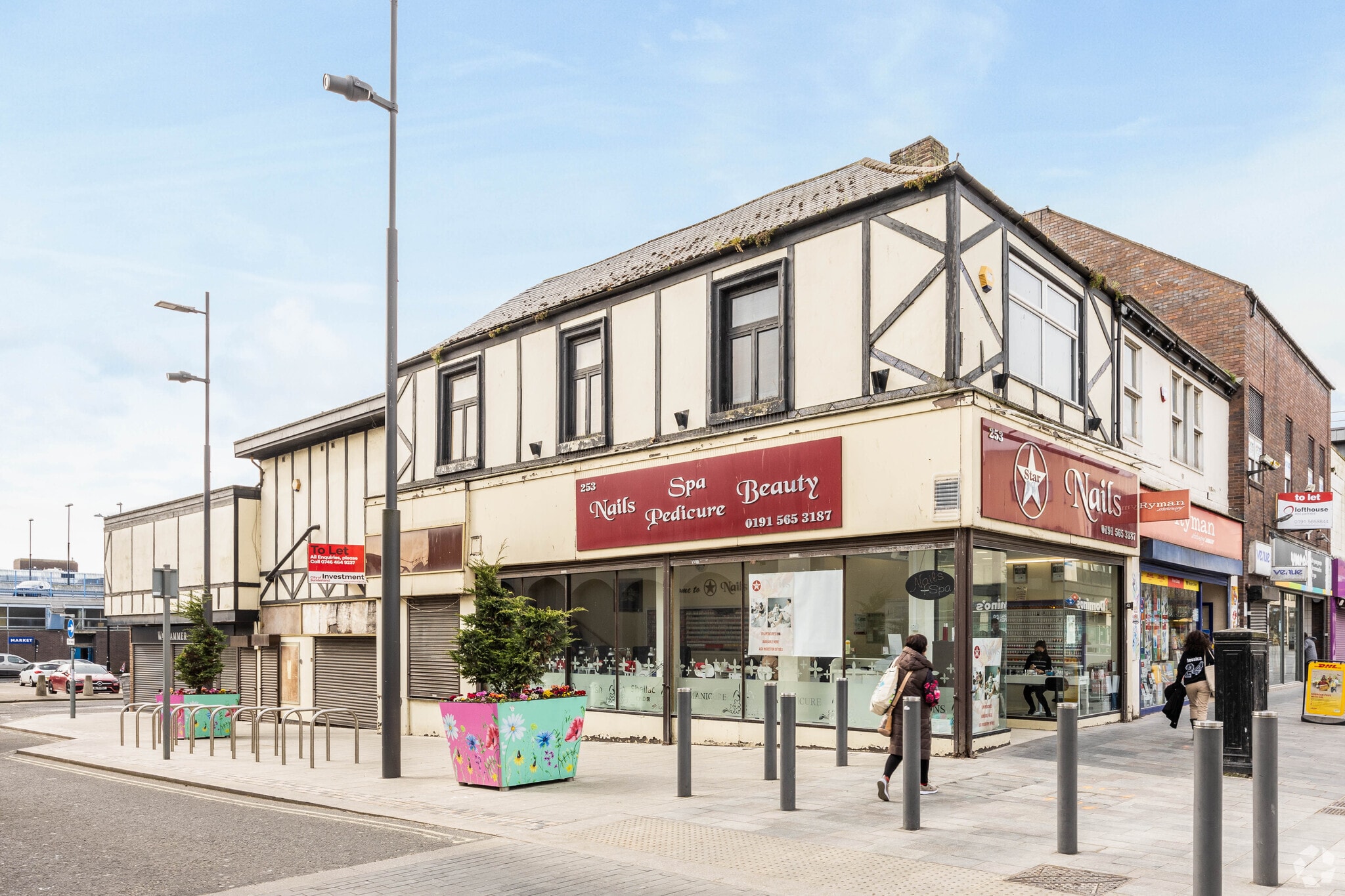 253 High St W, Sunderland to rent Primary Photo- Image 1 of 6