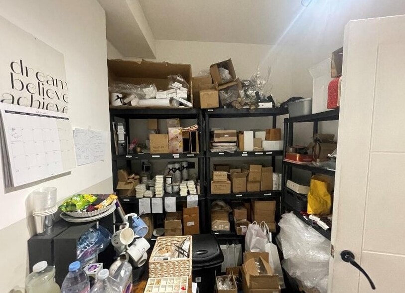 7 Lawrence Sherriff St, Rugby to rent - Interior Photo - Image 3 of 3