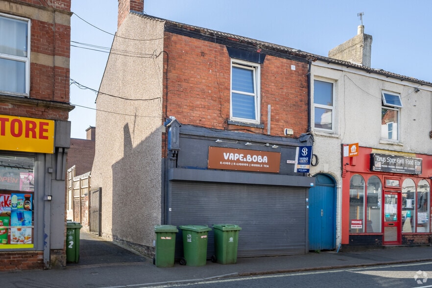 20 Church St, Ripley to rent - Primary Photo - Image 1 of 4